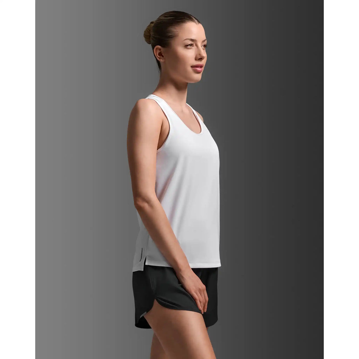 2XU Aero camisole de course à pied femme - White / Silver Reflective