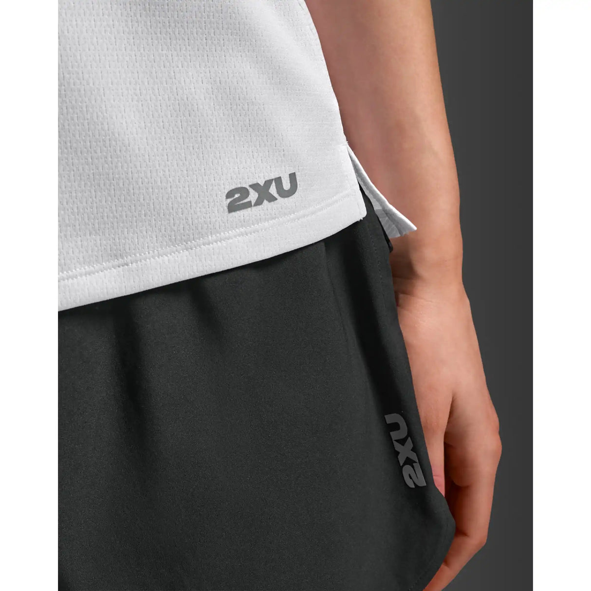 2XU Aero camisole de course à pied femme - White / Silver Reflective