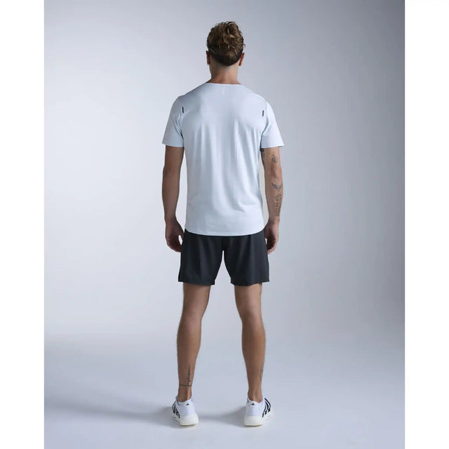 2XU T-shirt de course Light Speed Tech homme - Moonstone / Black Reflective