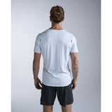 2XU T-shirt de course Light Speed Tech homme - Moonstone / Black Reflective