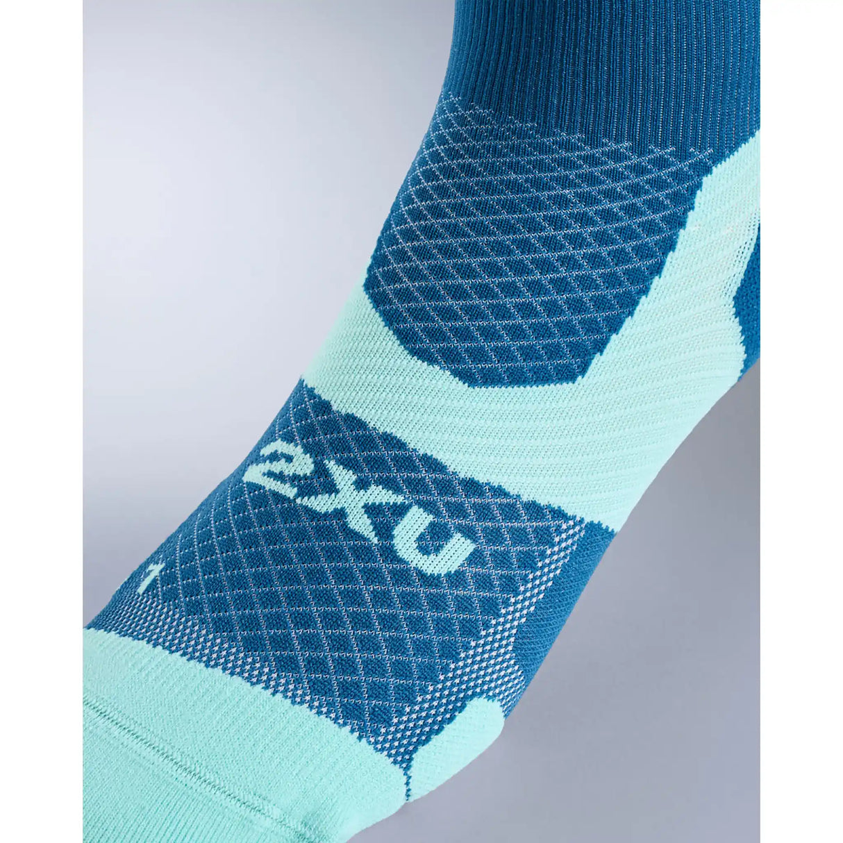 2XU Vectr Light Cushion Crew chaussettes de course - Majol / Jelly Mint