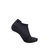 2XU Vectr Ultralight No Show chaussettes courtes de course à pied - Noir / Titane