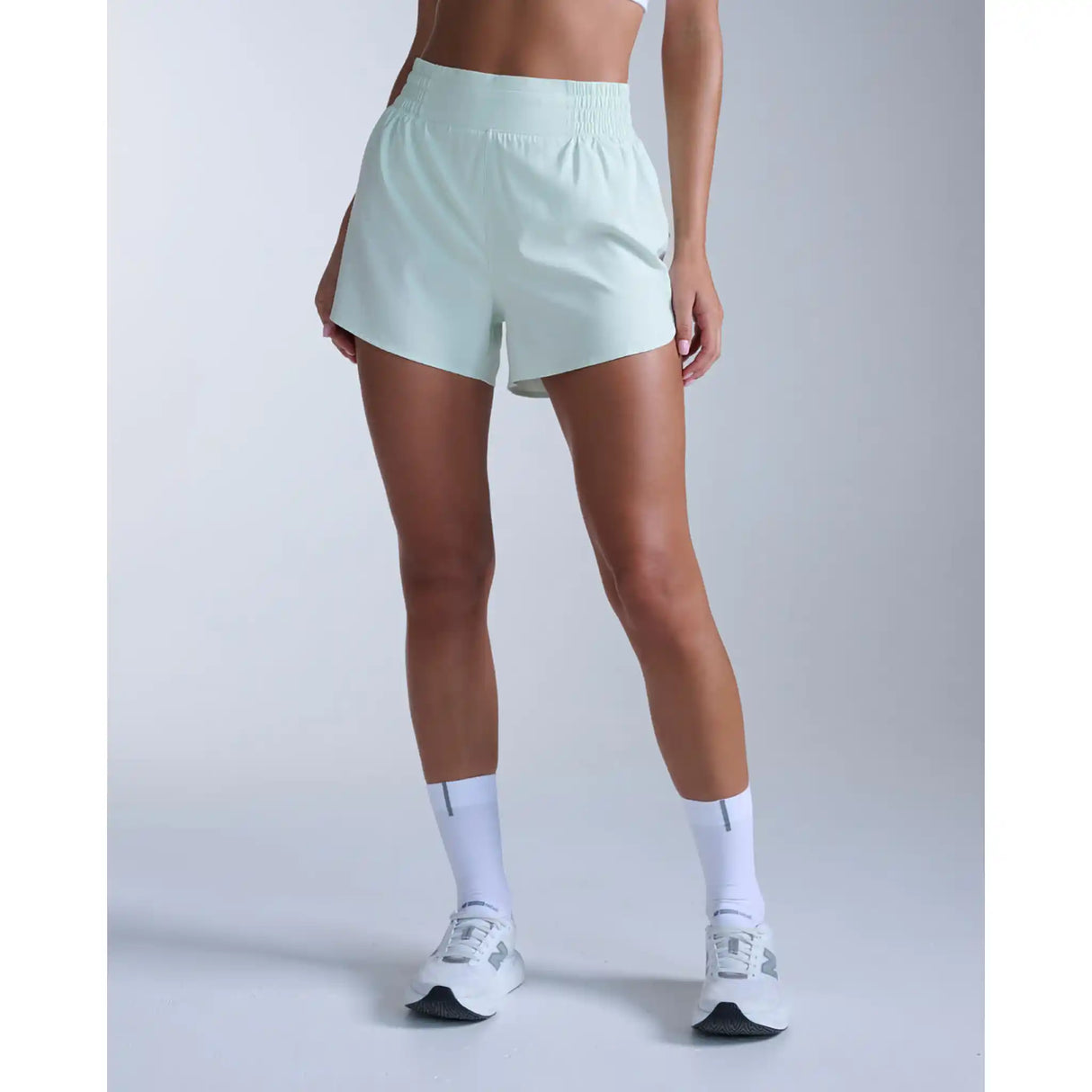 2XU Hi-Rise short 4 pouces femme - Mint Dust / Mint Reflective