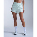 2XU Hi-Rise short 4 pouces femme - Mint Dust / Mint Reflective