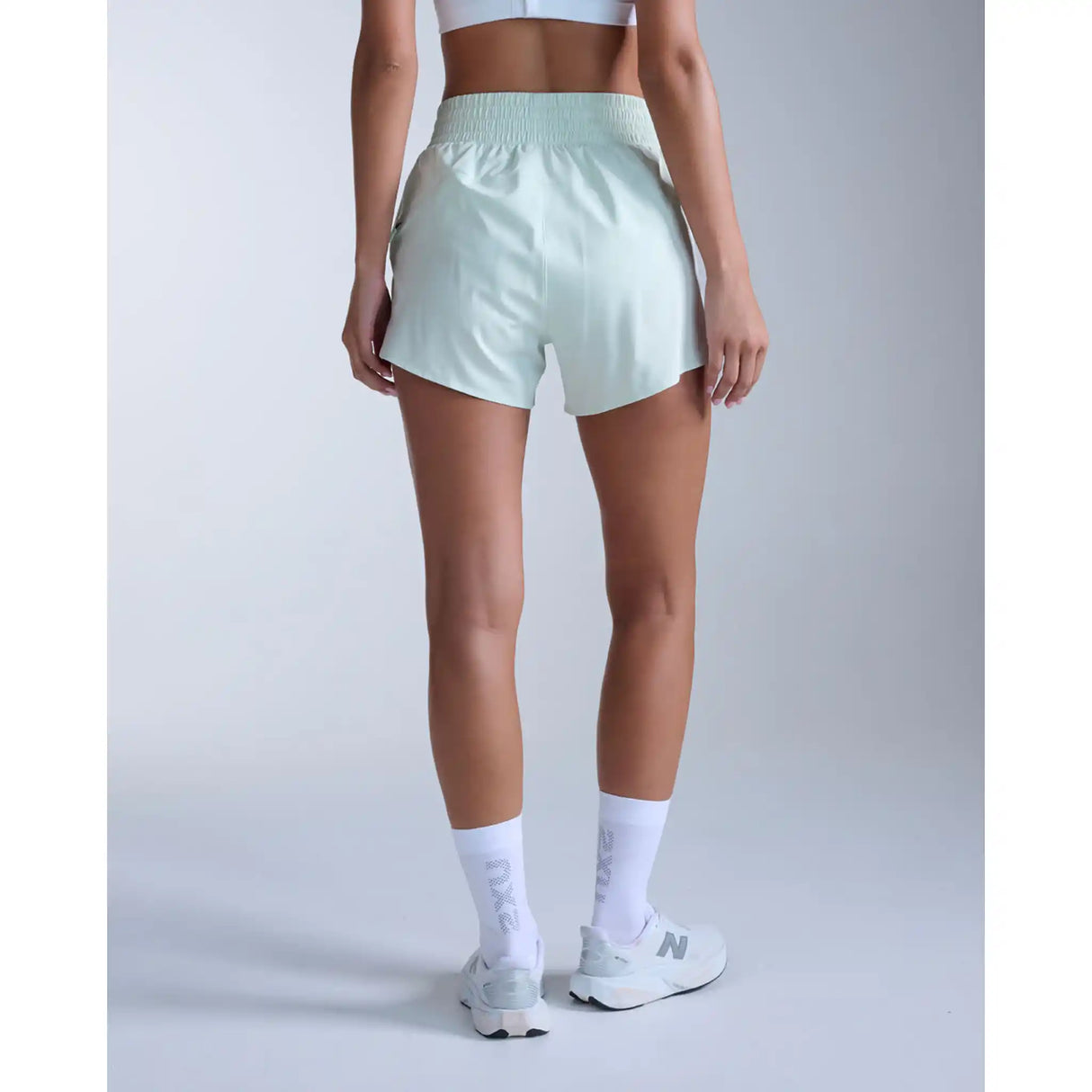 2XU Hi-Rise short 4 pouces femme - Mint Dust / Mint Reflective