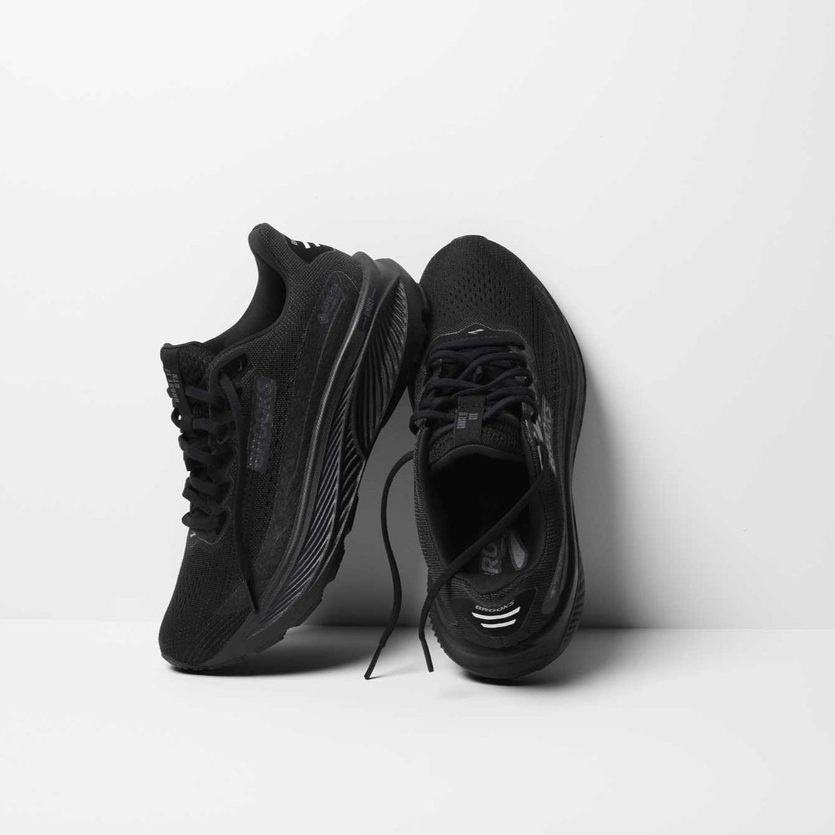 Brooks Ghost 17 GTX chaussures de course à pied homme paire - Black / Black / Ebony
