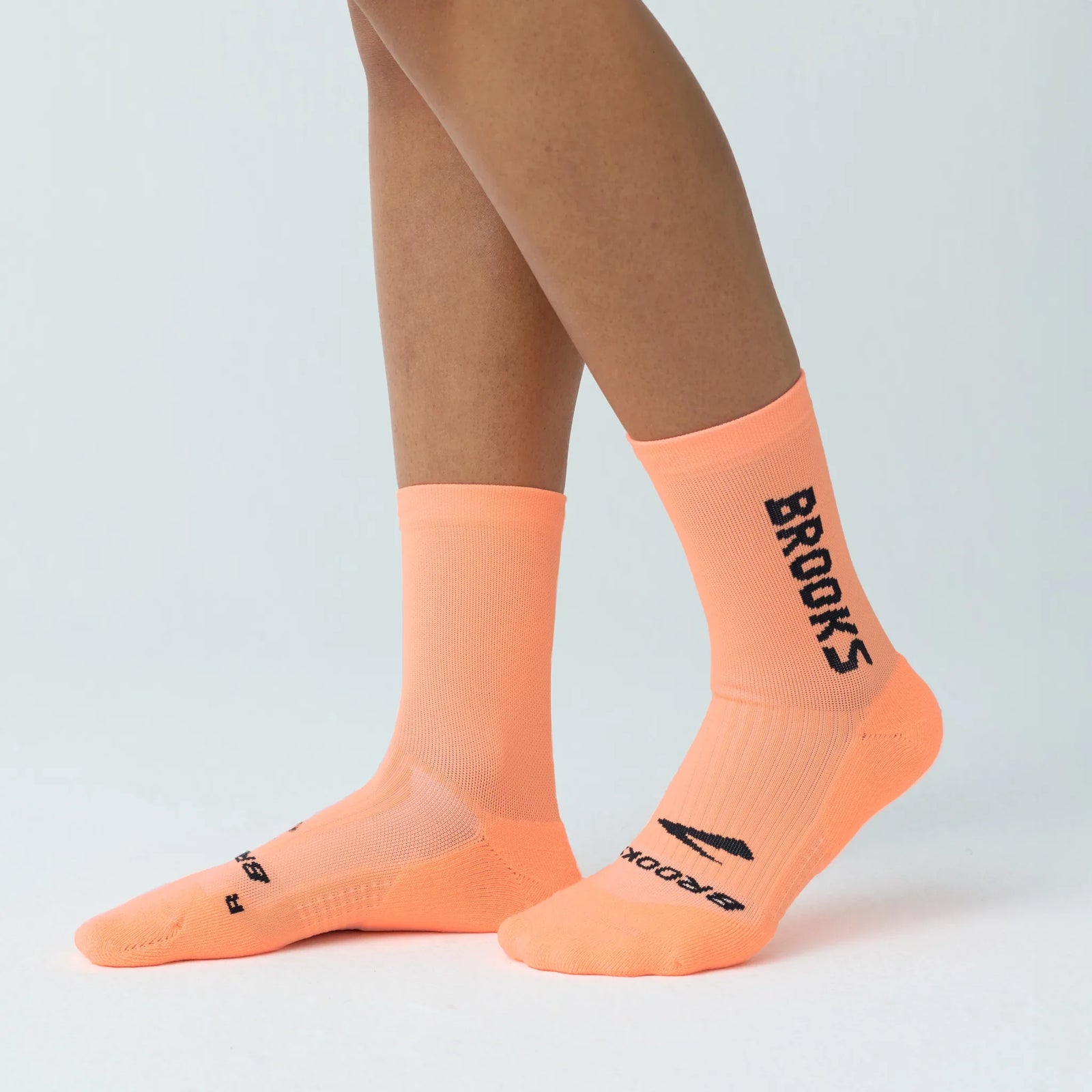 Brooks Ghost Crew chaussettes - Cyber Peach / Brooks