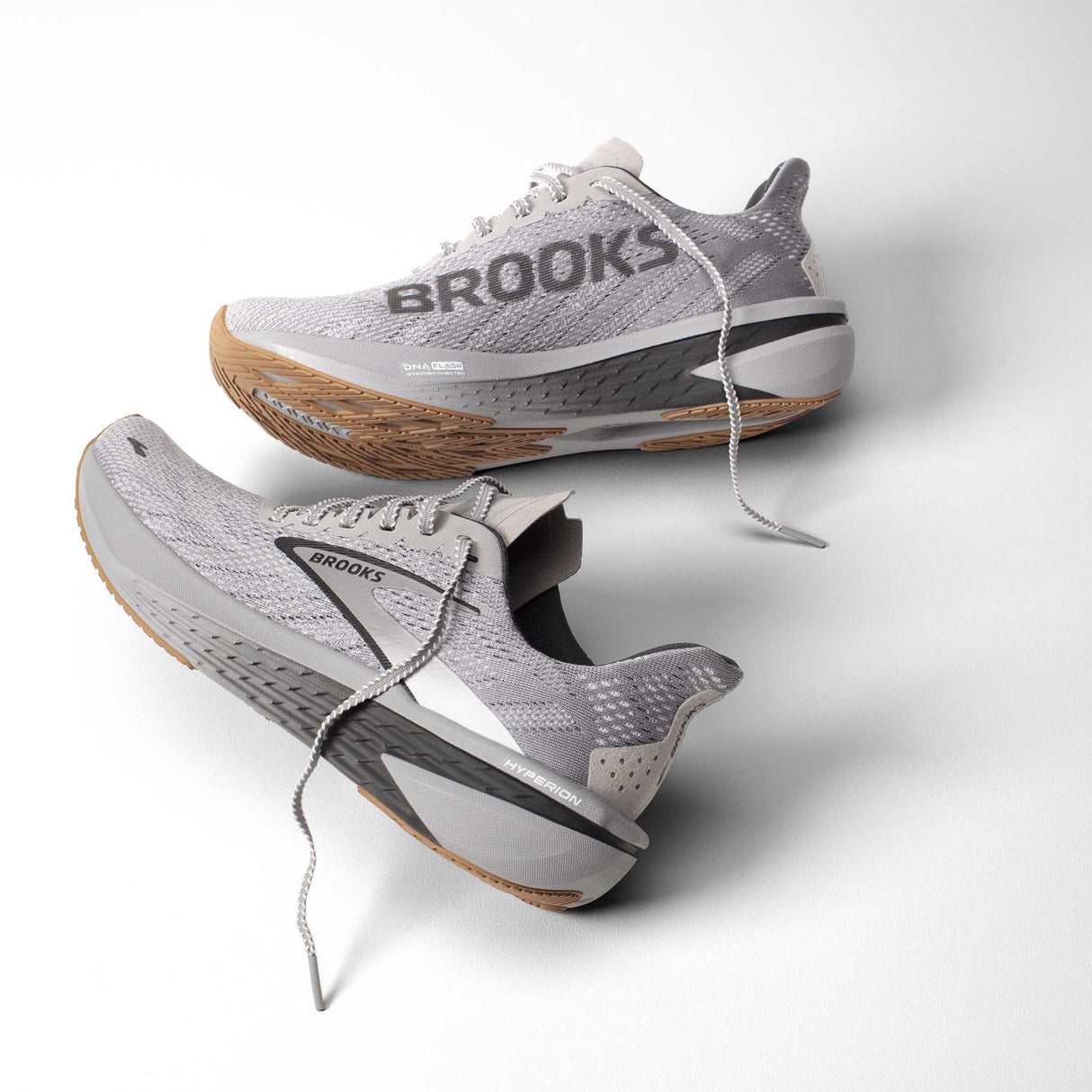 Brooks Hyperion 2 souliers de course à pied homme paire - Alloy / Bright White / Black