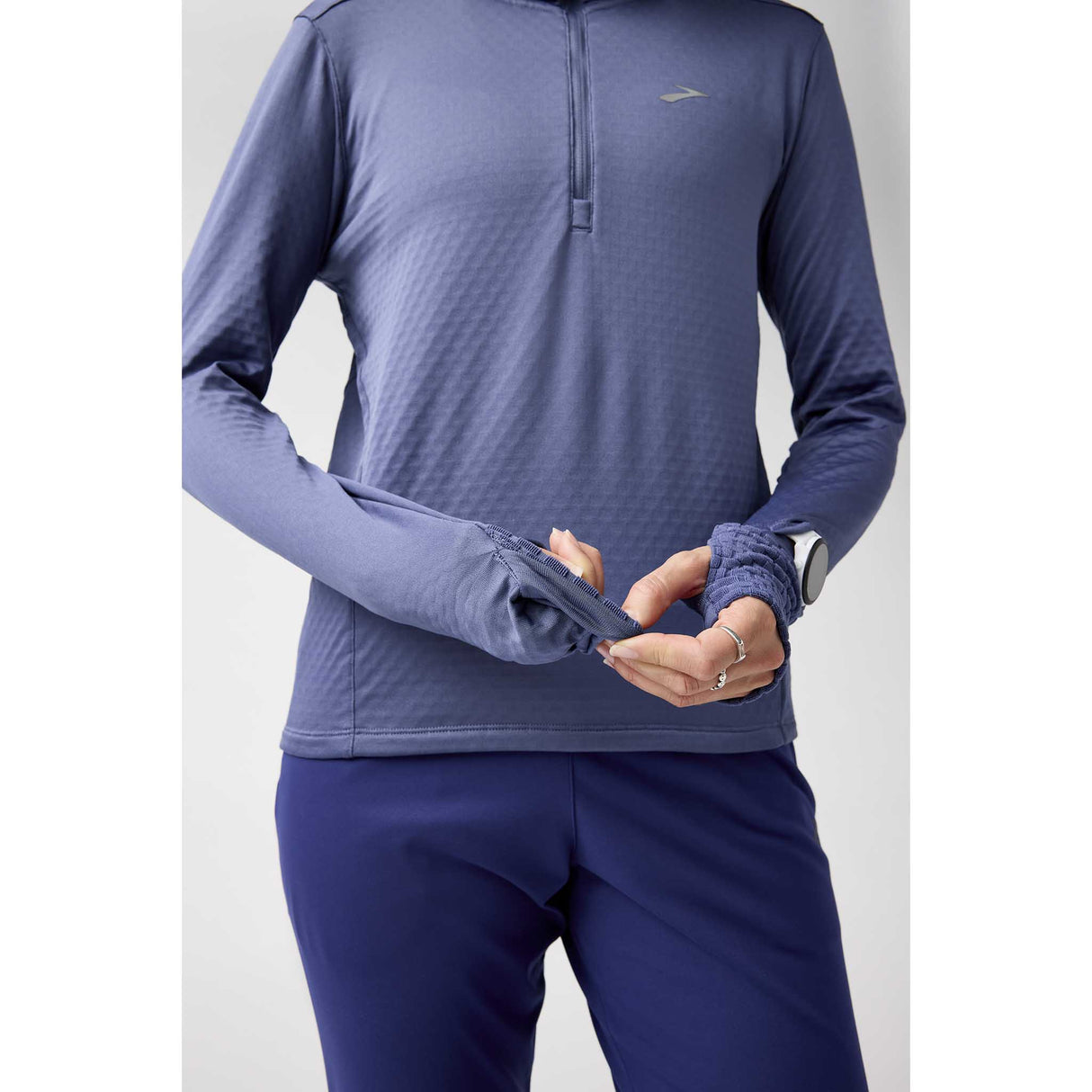 Brooks Notch Thermal Hoodie 3.0 chandail de course à pied femme passe-pouce - Nightshadow