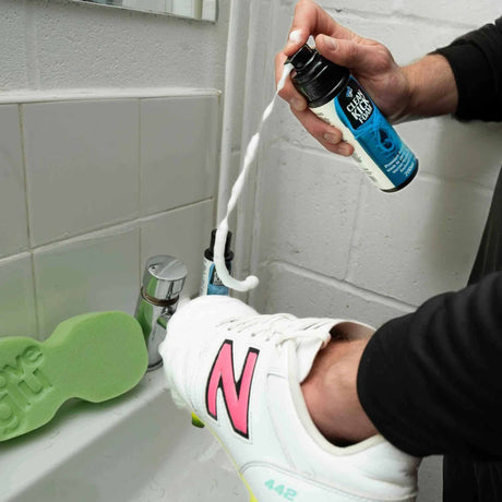 GloveGlu Clean Kick Foam Premium Wash for Soccer Shoes - 200 ml