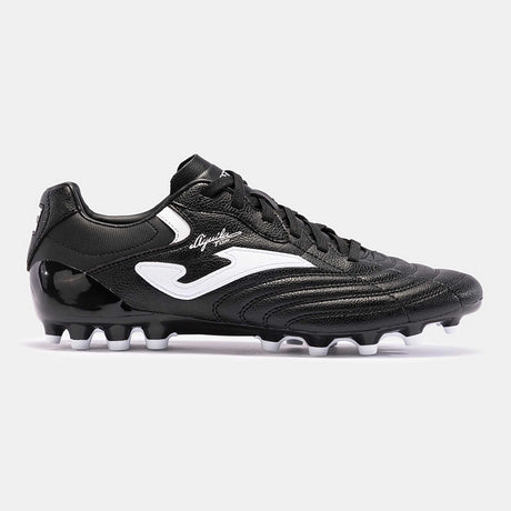 Joma Aguila AG chaussures de soccer à crampons pour adultes - noir / blanc