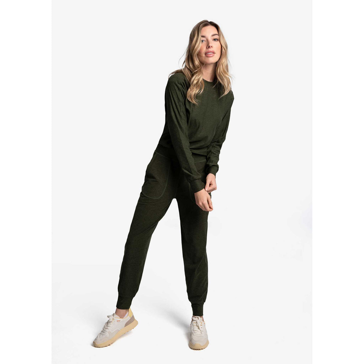 Lolë Om Tech pantalon jogger femme live- kombu chiné