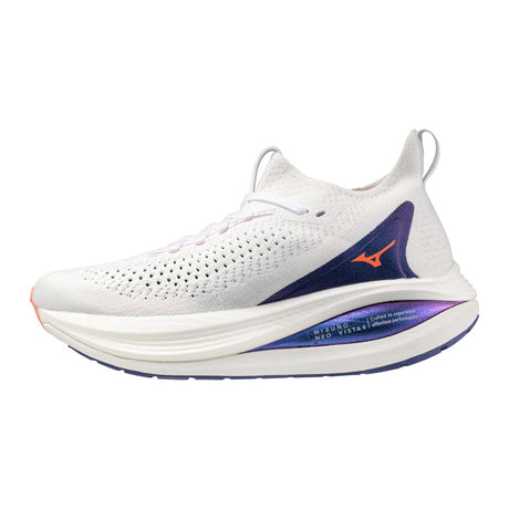 Mizuno Wave Neo Vista 2 chaussures de course à pied femme lateral - White / Striking Coral