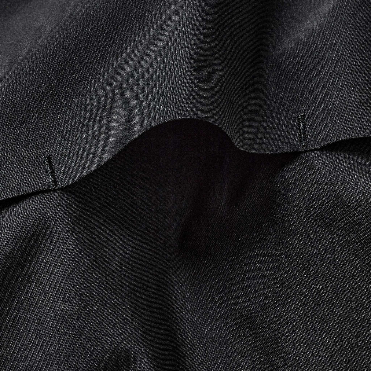 Mizuno manteau de course à pied Tech Thermal Charge BT homme détails - Noir