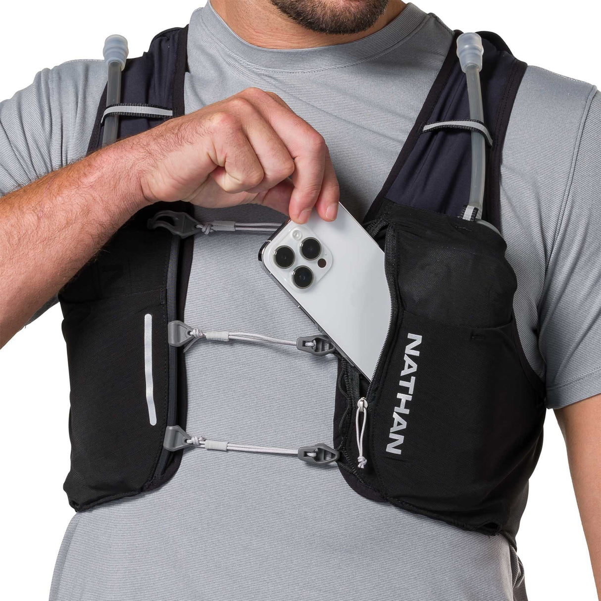 Nathan Pinnacle Pro 6L veste d'hydratation de course à pied pochette - Noir / Black Reflective