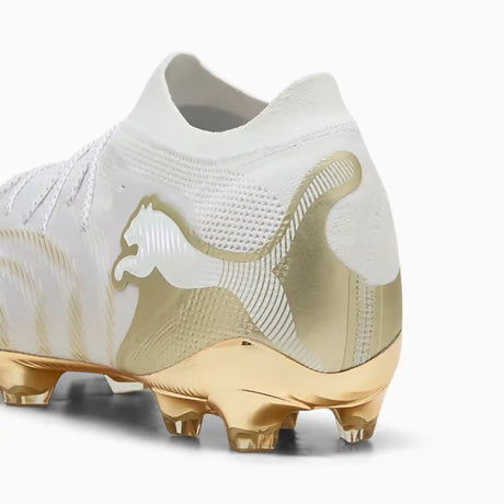 Puma Future 9 Ultimate FG chaussures de soccer à crampons - Puma White / Metallic Gold / Puma Black