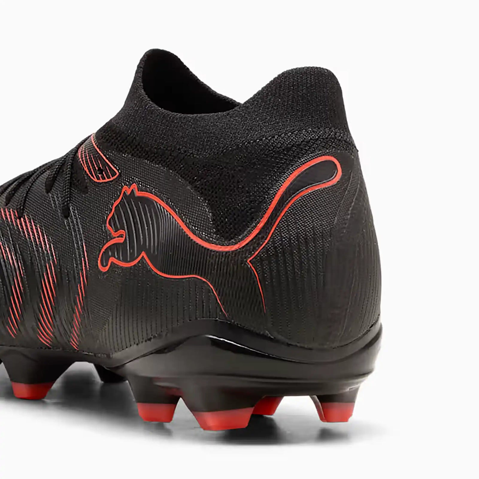 Puma Future 9 Match FG/AG chaussures de soccer à crampons - Black / Glowing Red / Strong Grey