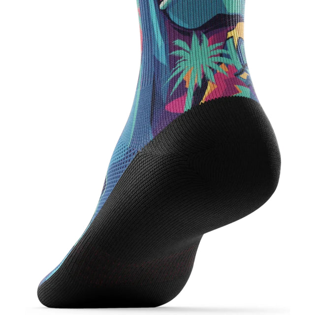 Outway Prehistoric Crew unisex running sock - Pink / Blue - heel view