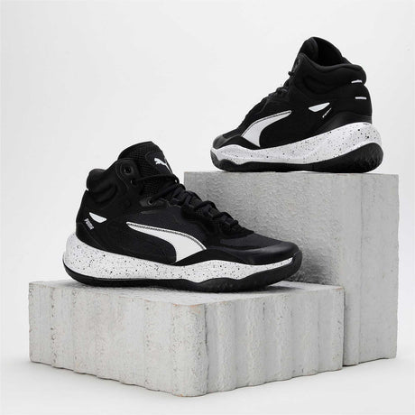 Puma Playmaker Pro Mid Splatter souliers de basketball - noir / blanc paire