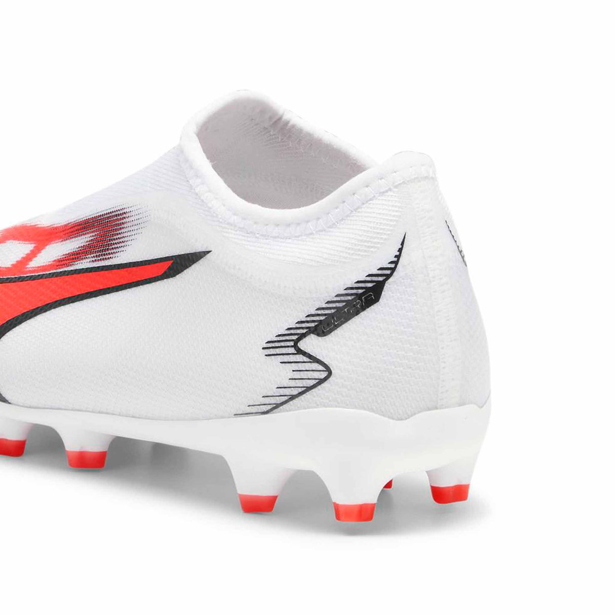 Puma Ultra Match LL FG/AG chaussures de soccer à crampons junior - Puma White / Fire Orchid