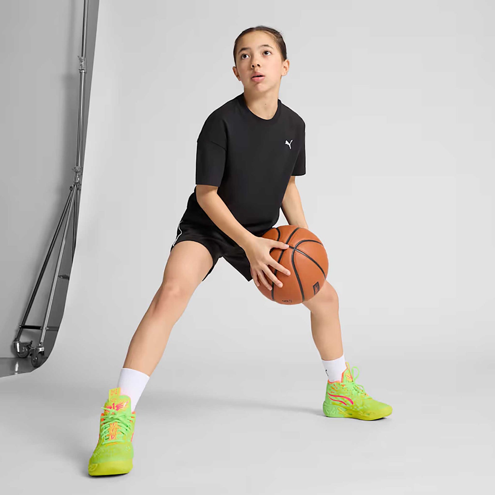 Puma PUMA x LAMELO BALL MB.04 Gem souliers de basketball enfants