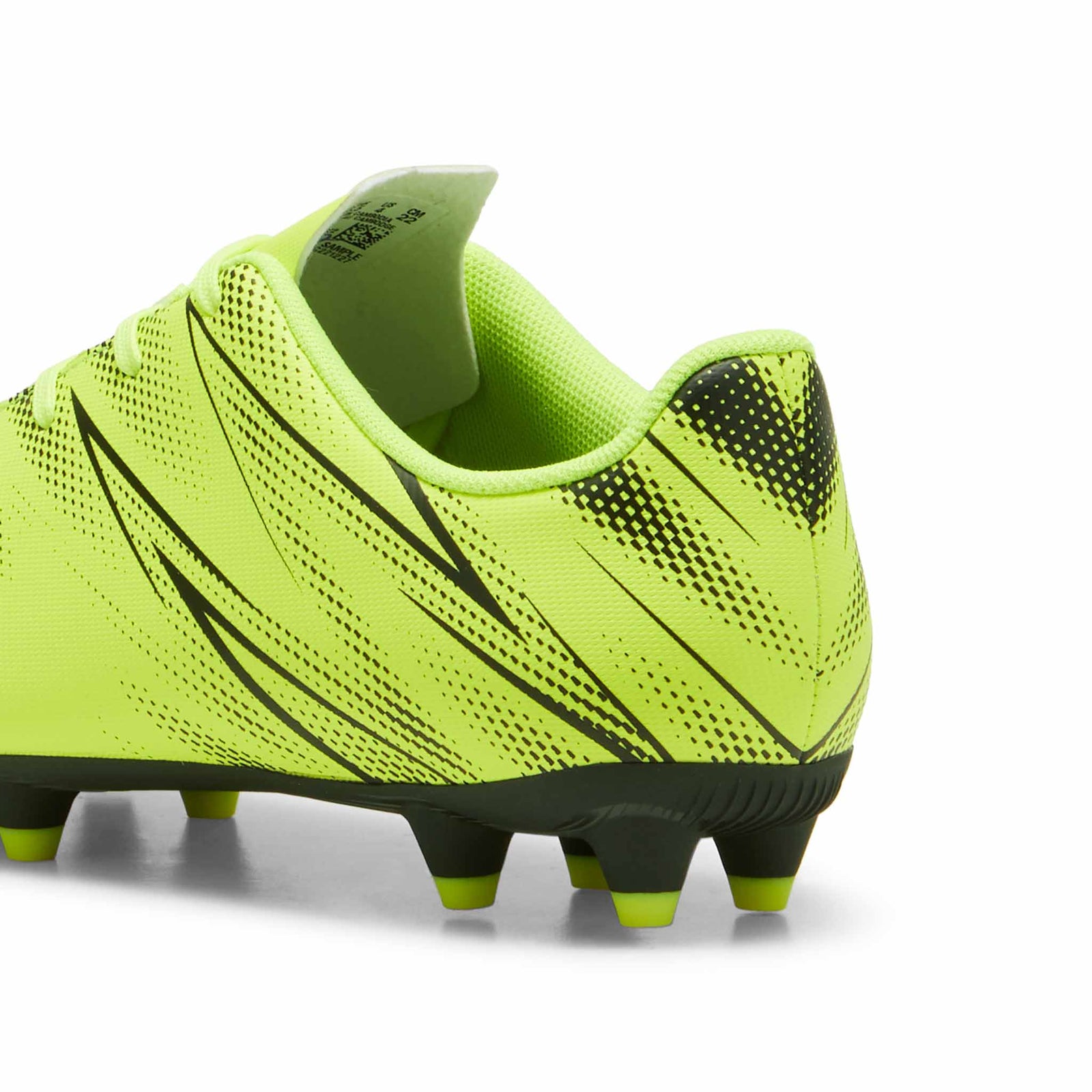 Puma Puma Attacanto FG/AG Junior chaussure de soccer enfant