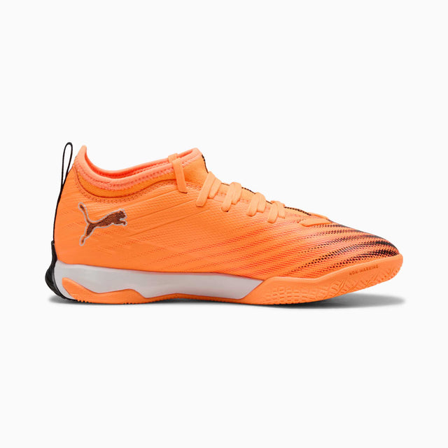 Puma Puma Ultra 6 Match IT junior chaussures soccer intérieur pour enfant