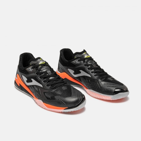 Joma Regate Carbon chaussure de futsal intérieur noir et orange pour homme / Joma Regate Carbon indoor futsal shoe black and orange for men