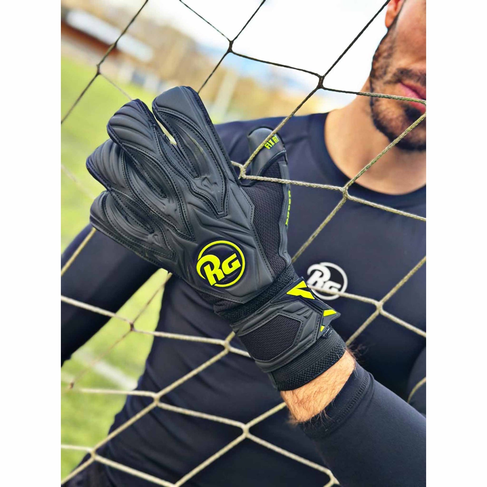 RG Goalkeeper gloves RG Aspro Blackout gants de gardien de but de soccer
