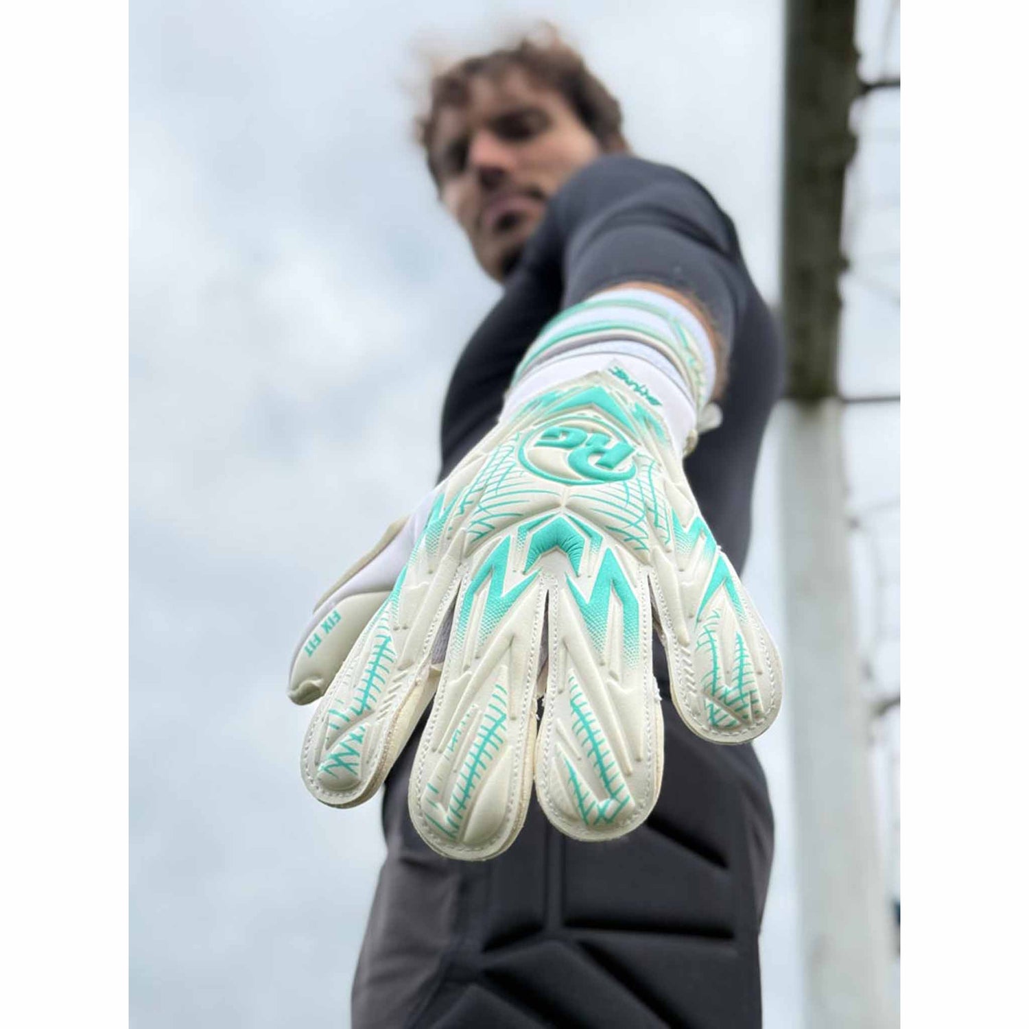 RG Goalkeeper gloves RG Goalkeeper Gloves Samurai gants de gardien de but de soccer