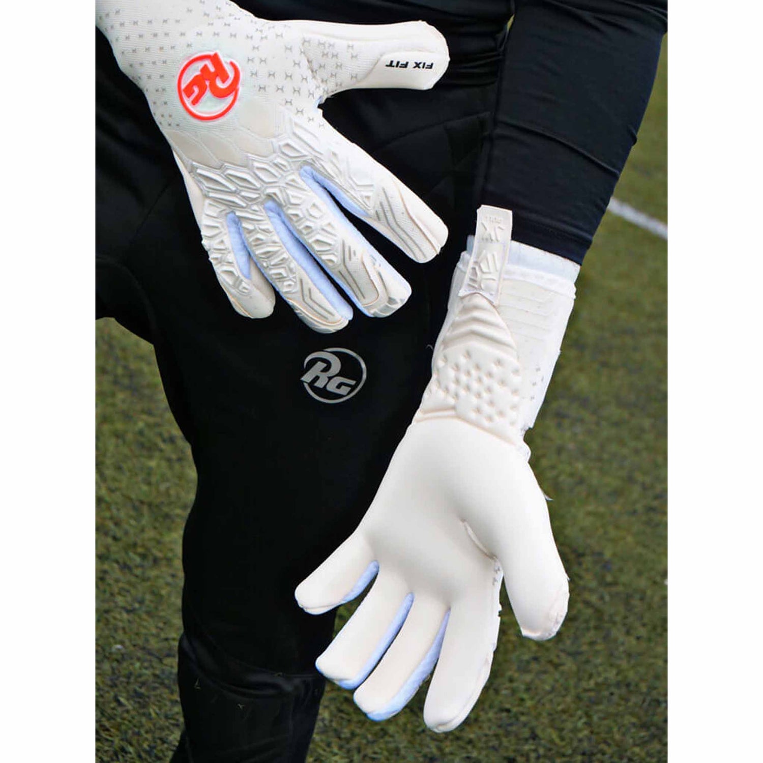 RG Goalkeeper gloves RG Goalkeeper gloves Aversa gants de gardien de but de soccer