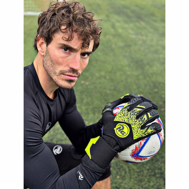 RG Goalkeeper gloves RG Goalkeeper gloves Tuanis Gants de gardien de but de soccer