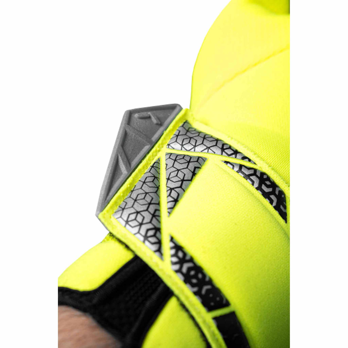 Reusch Attrakt Fusion Guardian Goalkeeper Gloves - Black / Safety Yellow