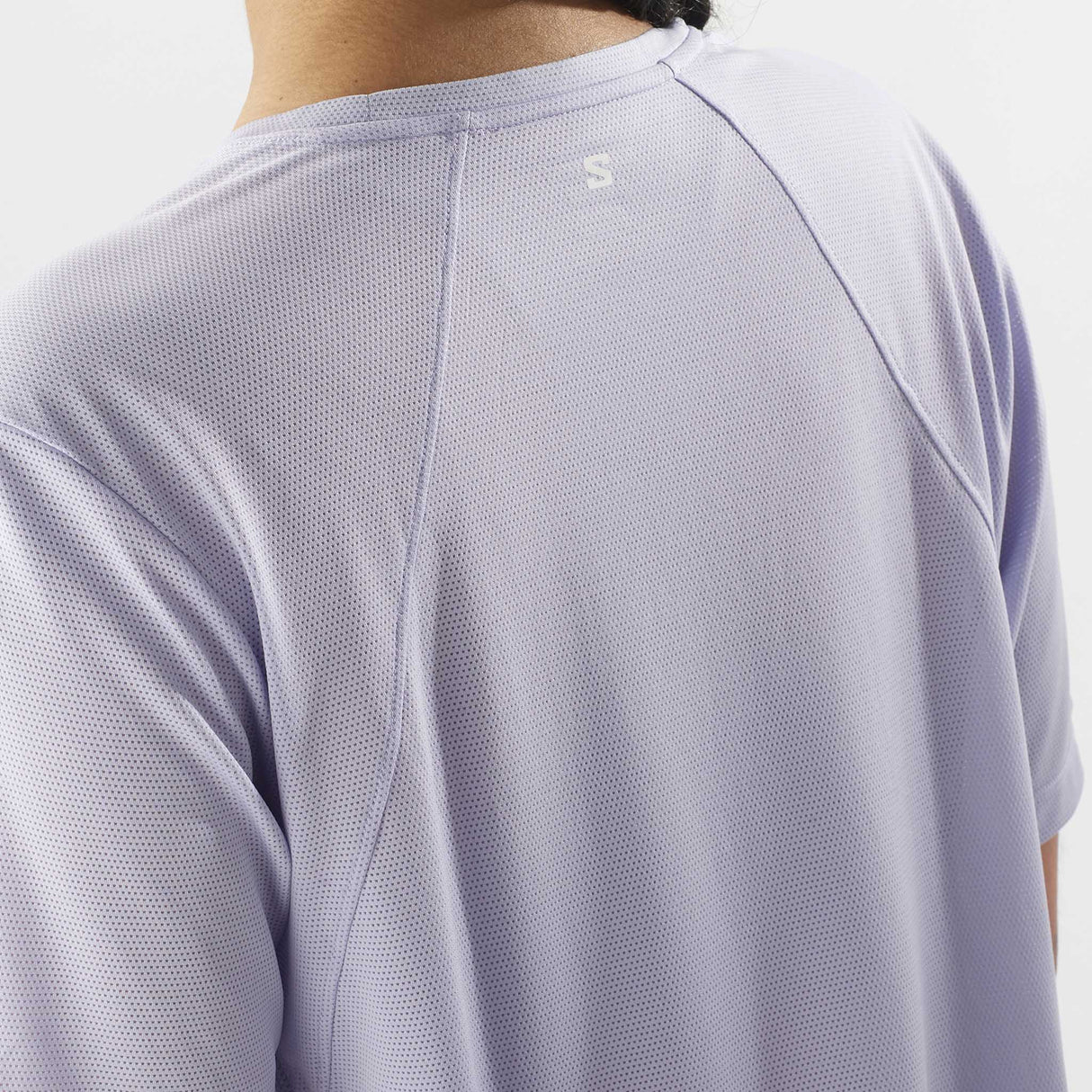 Salomon SHAKEout Core T-shirt de course à pied pour femme détails - Cosmic Sky