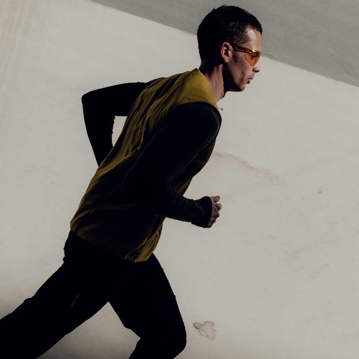 Salomon SHAKEout HEXAFLOW pantalon de course homme - Deep Black