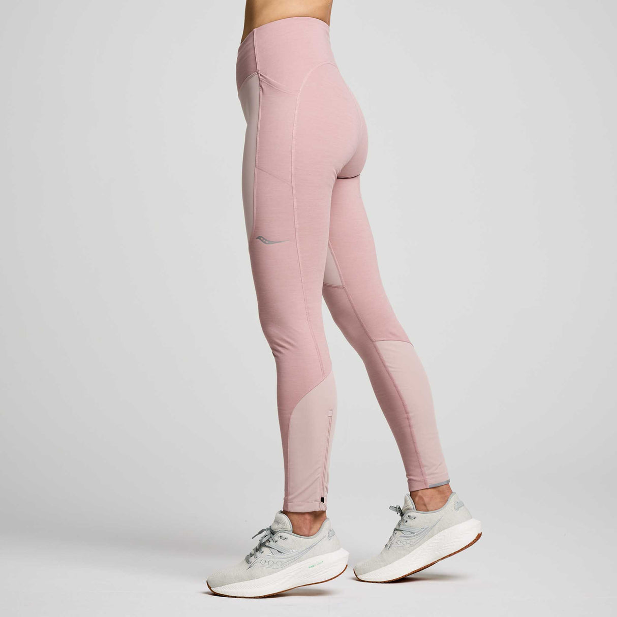 Saucony Runshield leggings d'hiver de course femme lateral- smoke heather