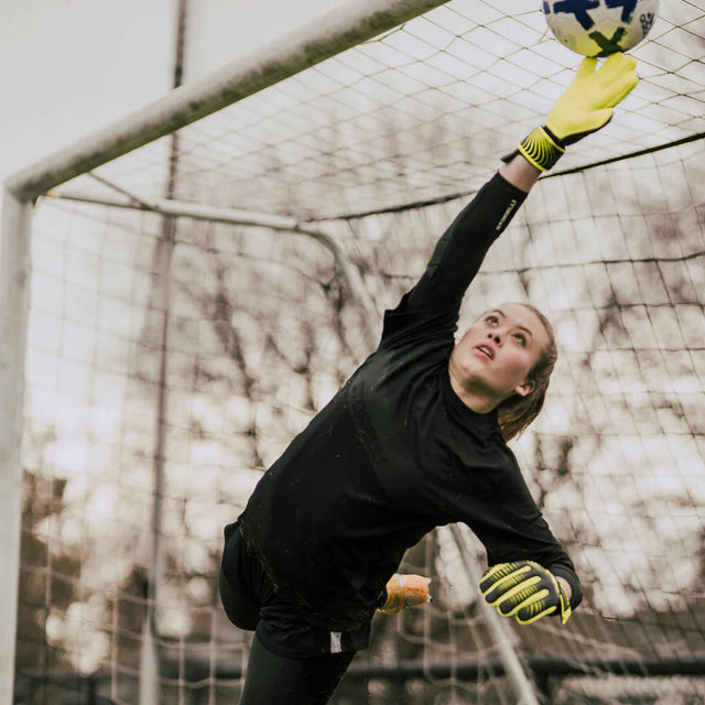 Storelli Storelli BodyShield GK 3/4 haut de protection pour gardienne de but femme