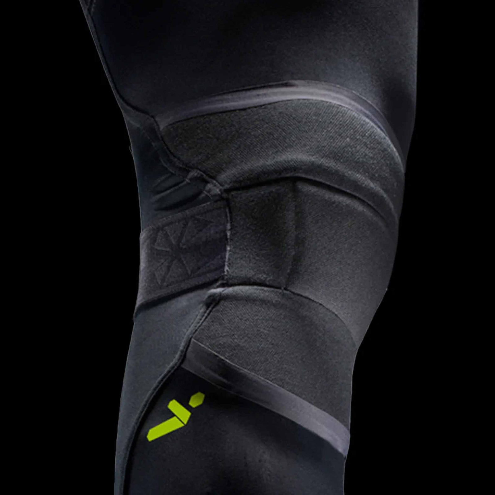 Storelli Storelli BodyShield Knee Guards genouillères de gardien de but de soccer
