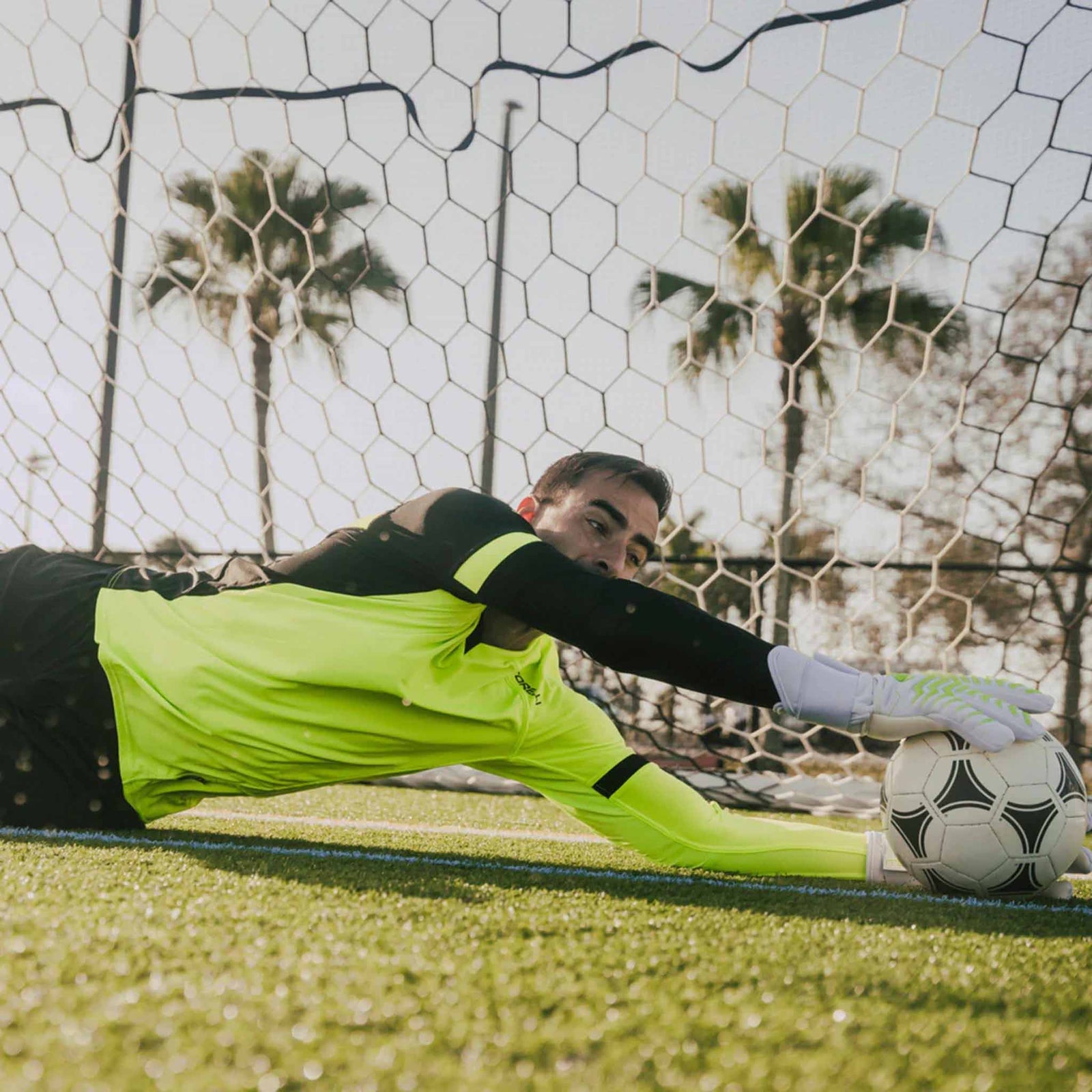 Storelli Storelli Electric GK gants de gardien de but de soccer