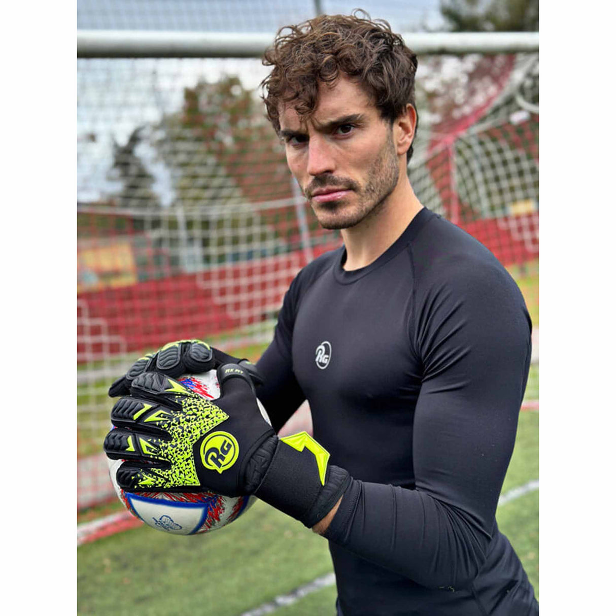 RG Goalkeeper gloves Tuanis Gants de gardien de but de soccer - Noir / Jaune