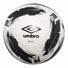Umbro Neo Swerve ballon de soccer - Blanc / Noir