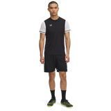 Under Armour Challenger Team short de soccer pour adultes - Noir / Blanc