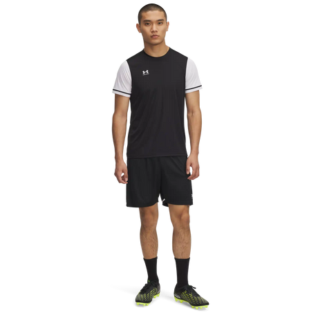 Under Armour Challenger Team short de soccer pour adultes - Noir / Blanc