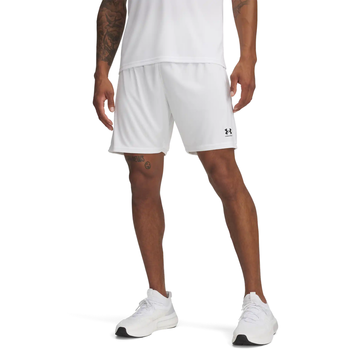 Under Armour Challenger Team short de soccer pour adultes - Blanc / Noir