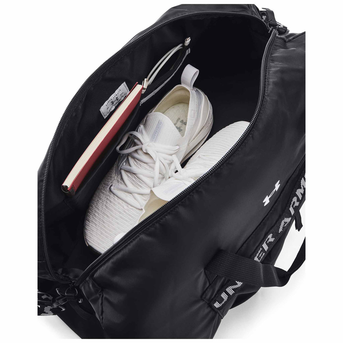 Sac de sport Essentials Duffle Under Armour · Under Armour · Sports · El  Corte Inglés