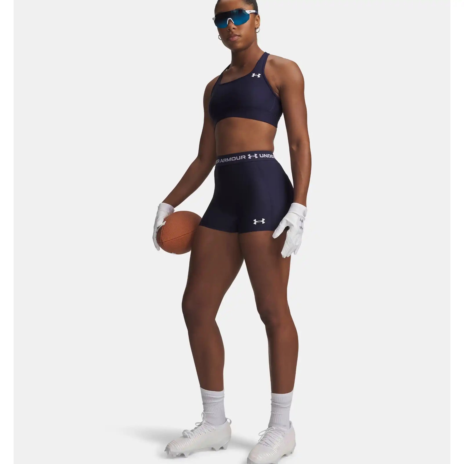 Under Armour Heatgear short court 8 cm femme - Bleu marine minuit / Blanc
