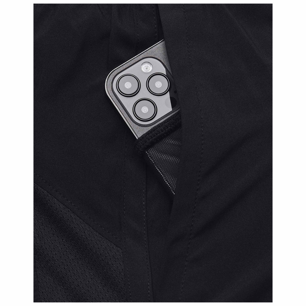 Under Armour Launch shorts homme 7 pouces poche- black / reflective