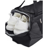 UA Undeniable 5.0 Duffle sac de sport - Small - chaussures -noir / noir / argent métallique