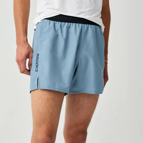 Brooks Dash short de course rafraîchissant 5 po pour homme - Blue Haze / Black