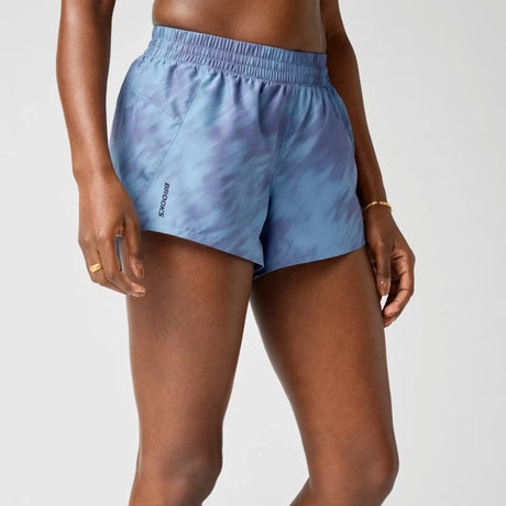 Brooks Dash short de course à pied à imprimé 3 po pour femme - Metablur Blue Haze